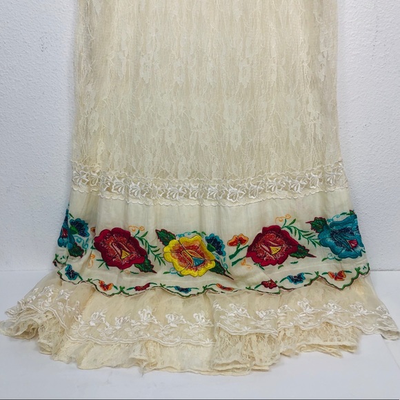 NWOT FP Lace Embroidered Fiesta Fleur Slip S - Picture 3 of 8